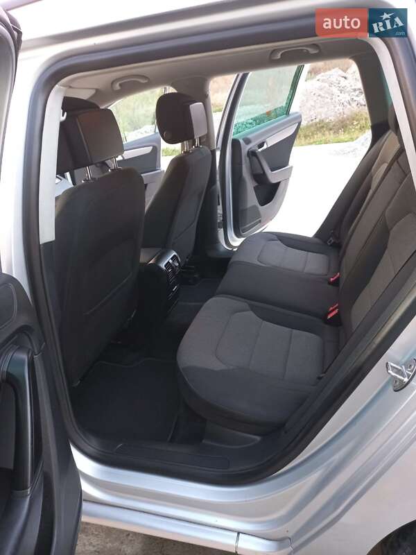 Универсал Volkswagen Passat 2012 в Тернополе фото 23 Универсал Volkswagen Passat 2012 в Тернополе