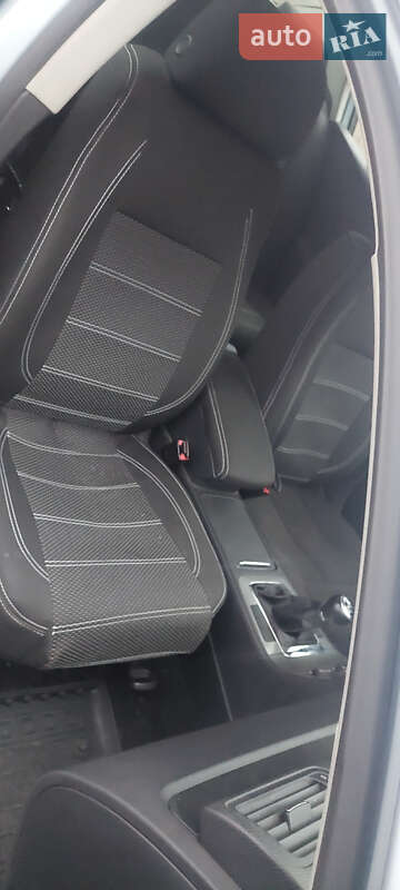 Седан Volkswagen Passat 2005 в Славянске фото 6 Седан Volkswagen Passat 2005 в Славянске