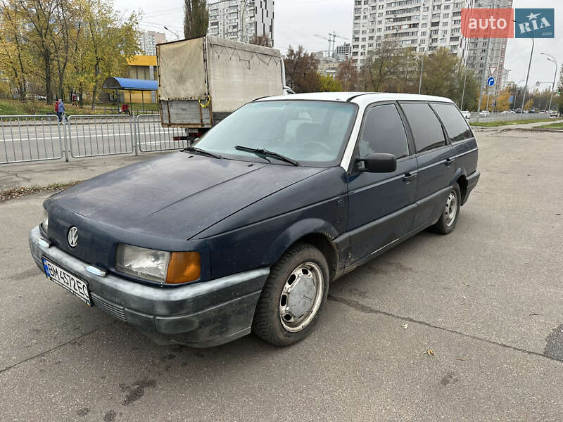Volkswagen Passat 1990