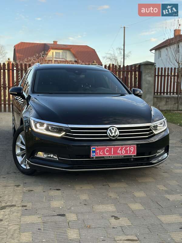 Универсал Volkswagen Passat 2019 в Стрые