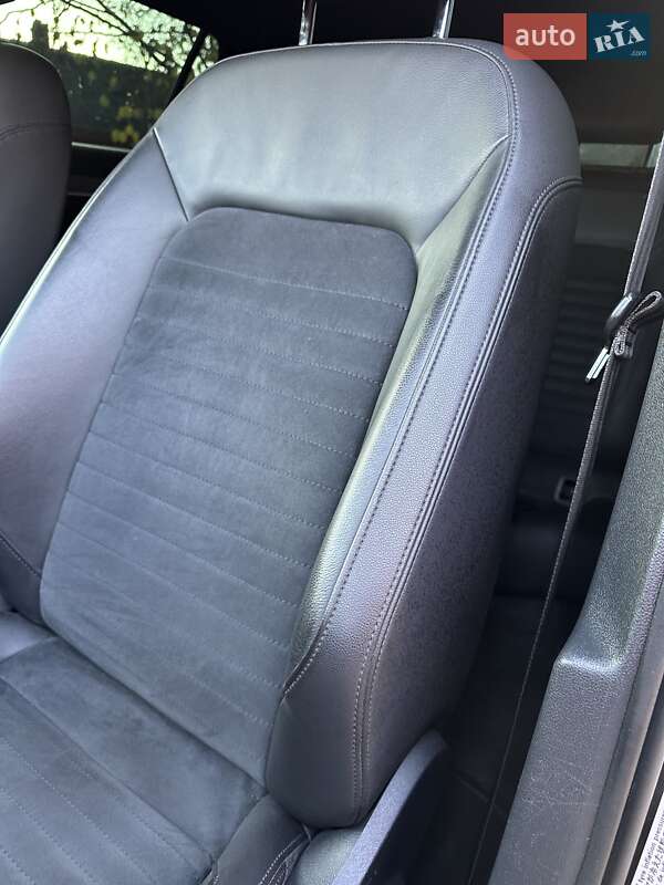 Универсал Volkswagen Passat 2019 в Стрые