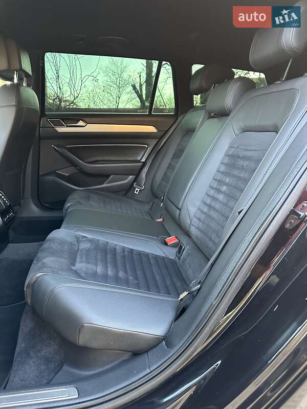 Универсал Volkswagen Passat 2019 в Стрые