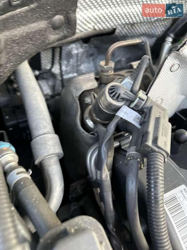 Универсал Volkswagen Passat 2019 в Стрые