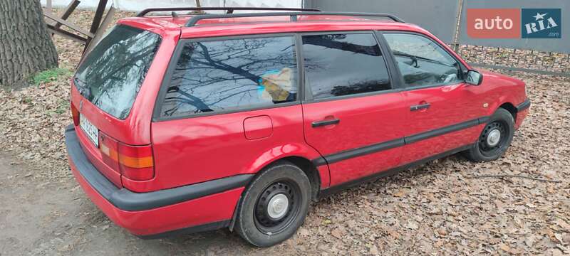 Универсал Volkswagen Passat 1994 в Киеве фото 5 Универсал Volkswagen Passat 1994 в Киеве