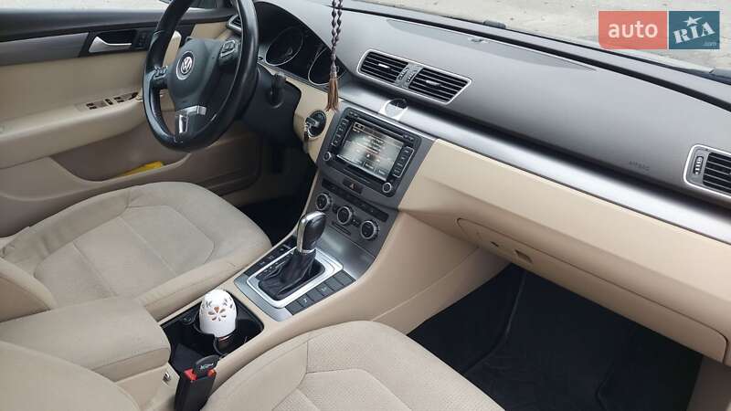 Универсал Volkswagen Passat 2014 в Чернигове фото 14 Универсал Volkswagen Passat 2014 в Чернигове