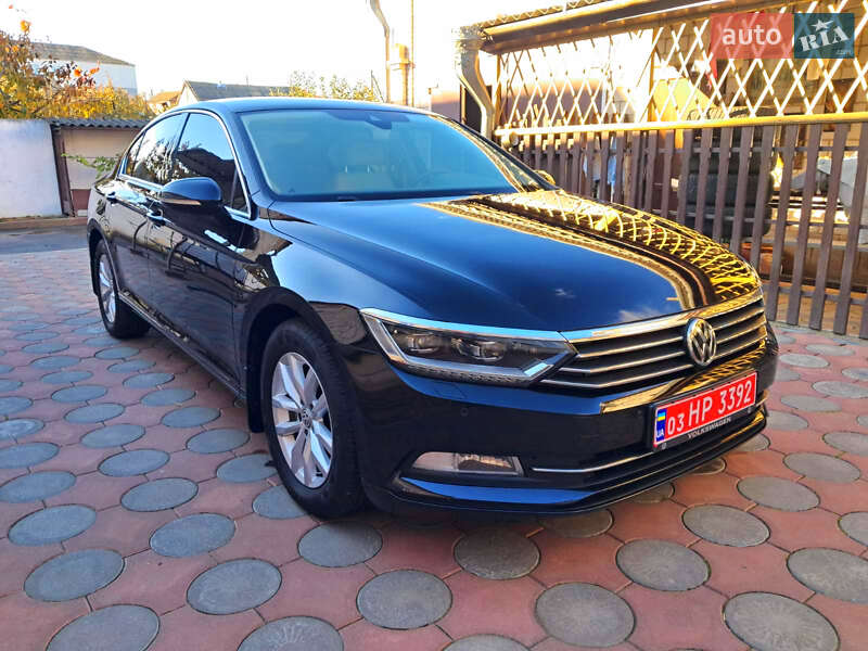 Седан Volkswagen Passat 2016 в Виннице фото 32 Седан Volkswagen Passat 2016 в Виннице