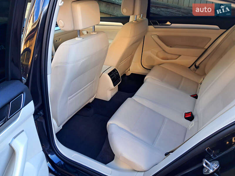 Седан Volkswagen Passat 2016 в Виннице фото 41 Седан Volkswagen Passat 2016 в Виннице