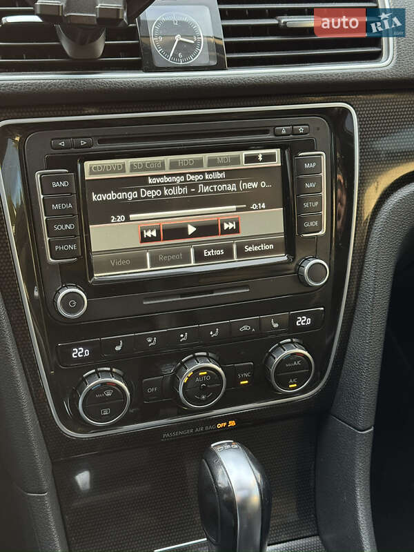 Седан Volkswagen Passat 2013 в Рівному