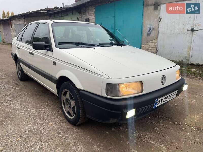 Седан Volkswagen Passat 1989 в Харькове фото 6 Седан Volkswagen Passat 1989 в Харькове