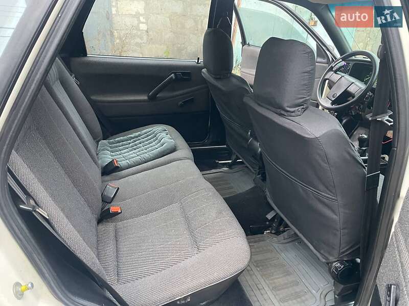 Седан Volkswagen Passat 1989 в Харькове фото 23 Седан Volkswagen Passat 1989 в Харькове