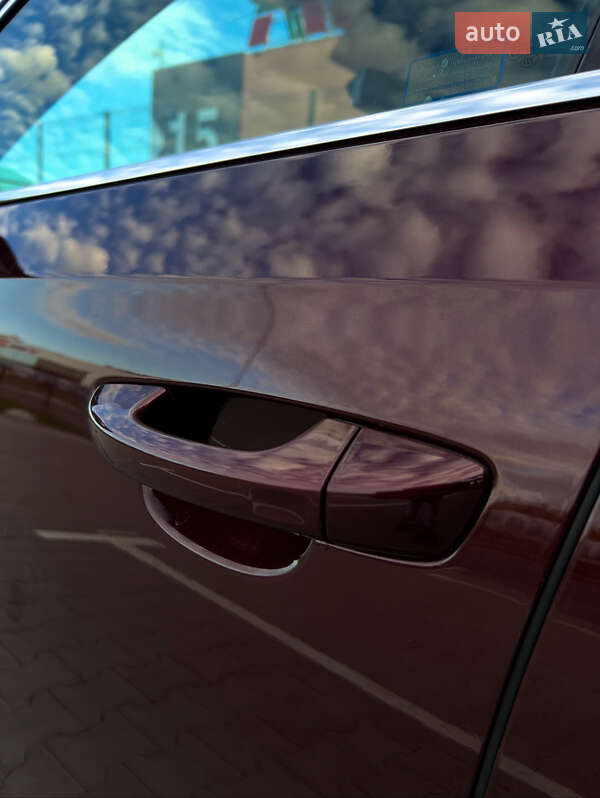 Седан Volkswagen Passat 2014 в Киеве фото 9 Седан Volkswagen Passat 2014 в Киеве