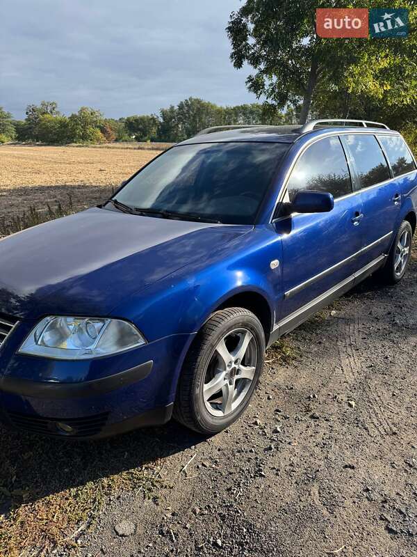 Универсал Volkswagen Passat 2003 в Киеве