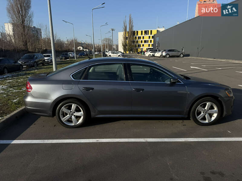 Седан Volkswagen Passat 2013 в Киеве фото 2 Седан Volkswagen Passat 2013 в Киеве