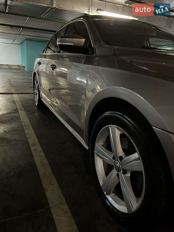 Седан Volkswagen Passat 2015 в Виннице фото 40 Седан Volkswagen Passat 2015 в Виннице