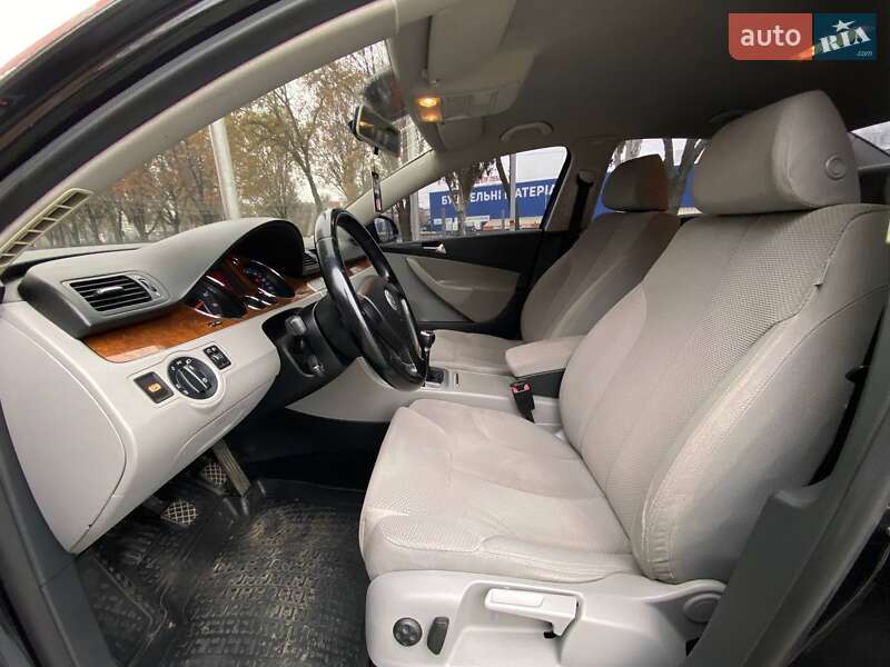 Седан Volkswagen Passat 2007 в Днепре фото 10 Седан Volkswagen Passat 2007 в Днепре