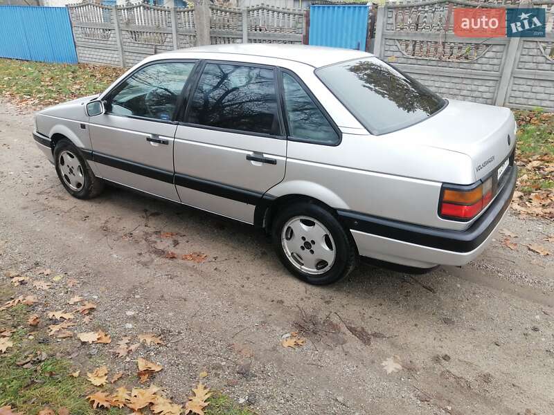Volkswagen Passat 1990 Volkswagen Passat 1990