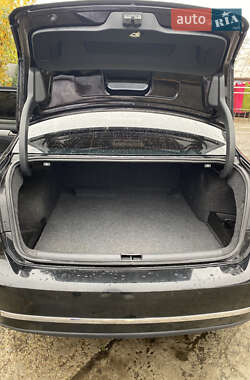 Седан Volkswagen Passat 2013 в Умани