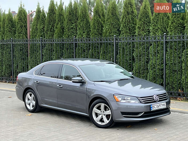 Седан Volkswagen Passat 2013 в Одессе