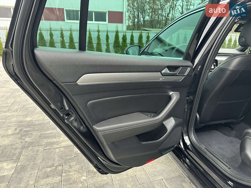 Универсал Volkswagen Passat 2019 в Луцке