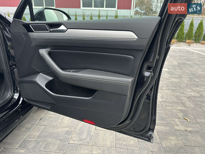 Универсал Volkswagen Passat 2019 в Луцке
