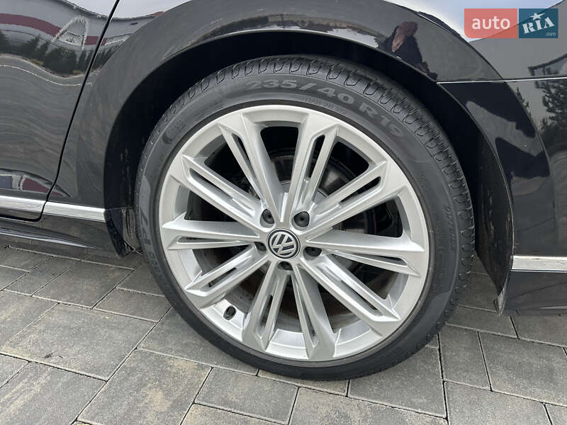 Универсал Volkswagen Passat 2019 в Луцке