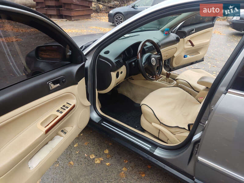 Универсал Volkswagen Passat 2003 в Киеве фото 10 Универсал Volkswagen Passat 2003 в Киеве