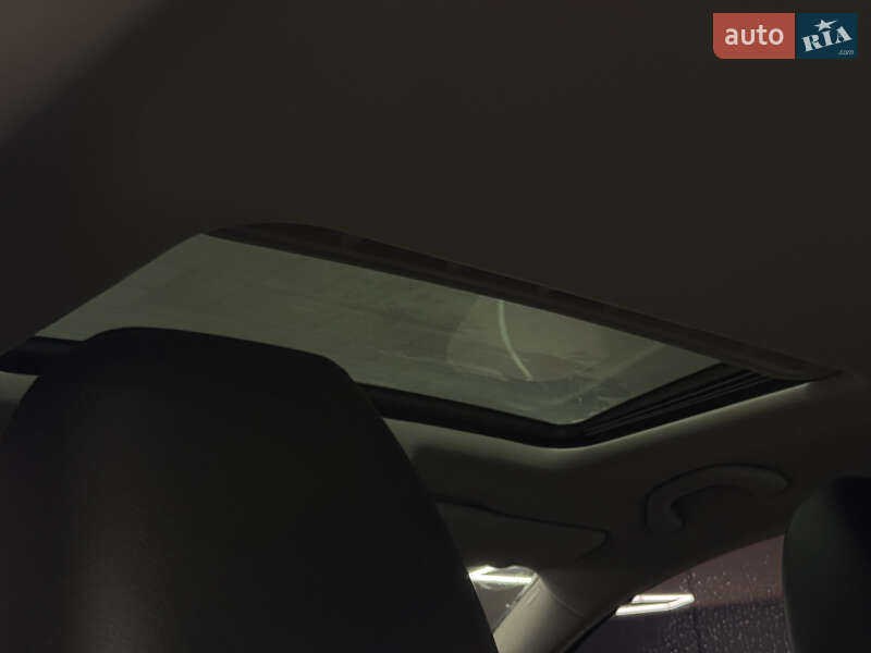 Седан Volkswagen Passat 2013 в Николаеве