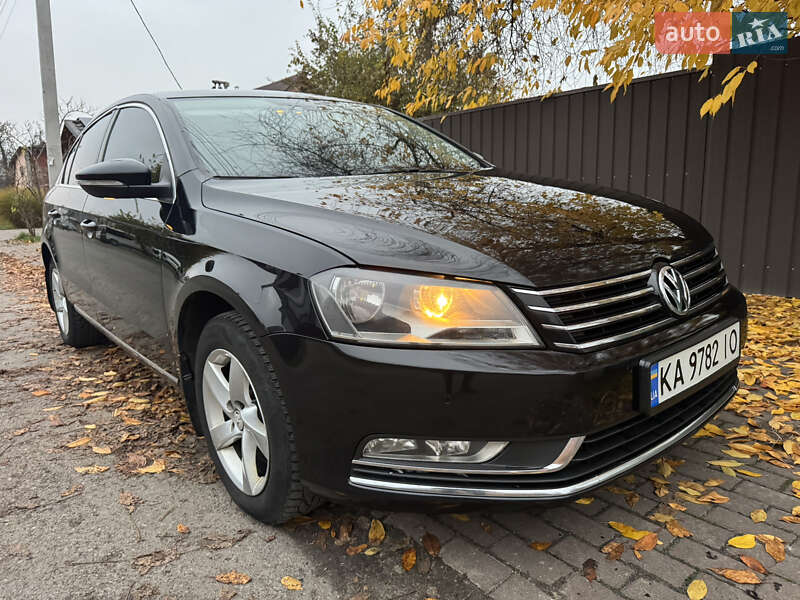Седан Volkswagen Passat 2011 в Киеве фото 2 Седан Volkswagen Passat 2011 в Киеве