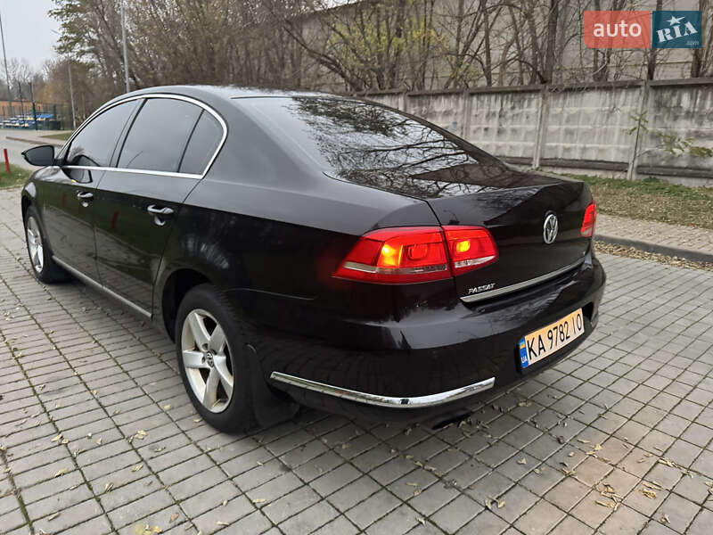 Седан Volkswagen Passat 2011 в Киеве фото 12 Седан Volkswagen Passat 2011 в Киеве