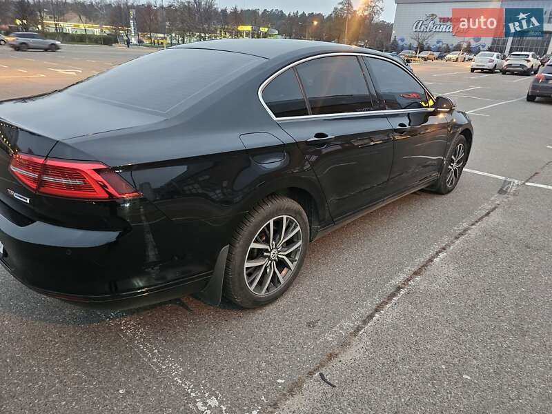 Седан Volkswagen Passat 2016 в Броварах фото 17 Седан Volkswagen Passat 2016 в Броварах
