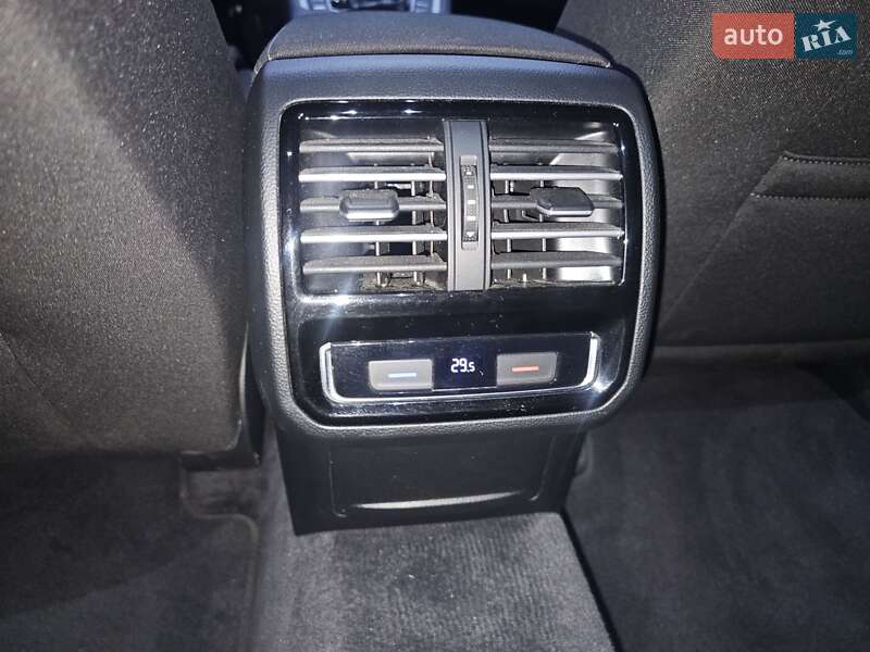 Седан Volkswagen Passat 2016 в Броварах фото 56 Седан Volkswagen Passat 2016 в Броварах