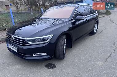 Универсал Volkswagen Passat 2017 в Снятине