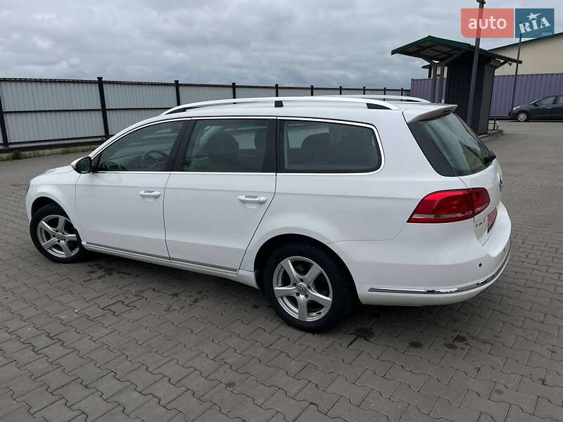Универсал Volkswagen Passat 2011 в Луцке фото 14 Универсал Volkswagen Passat 2011 в Луцке
