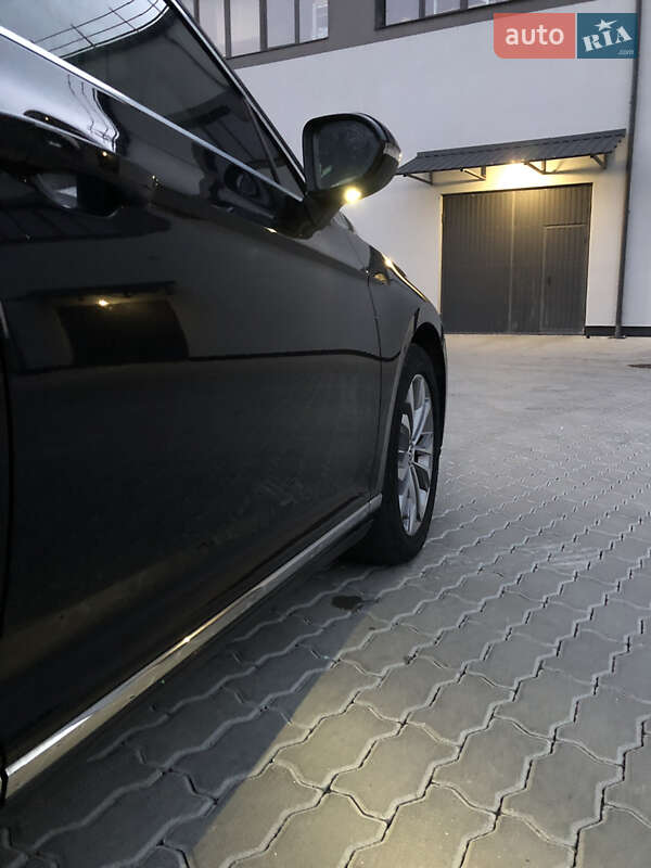 Универсал Volkswagen Passat 2016 в Бориславе