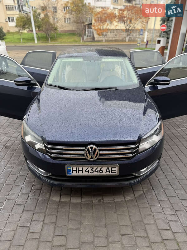 Седан Volkswagen Passat 2015 в Одесі фото 15 Седан Volkswagen Passat 2015 в Одесі