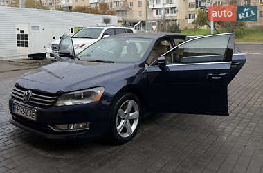Седан Volkswagen Passat 2015 в Одессе