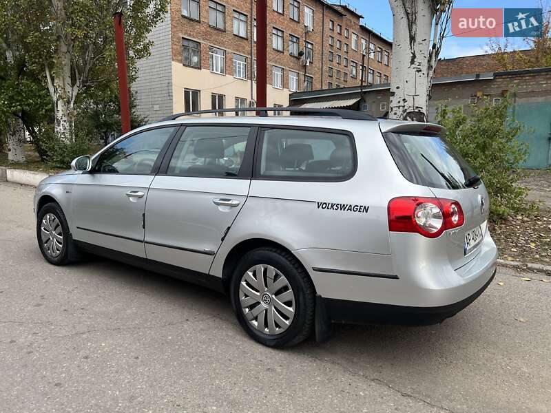 Универсал Volkswagen Passat 2006 в Запорожье