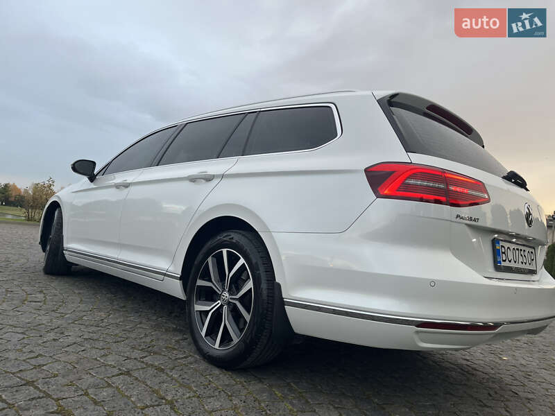 Универсал Volkswagen Passat 2018 в Львове