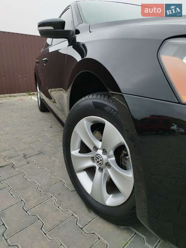 Седан Volkswagen Passat 2013 в Одессе фото 12 Седан Volkswagen Passat 2013 в Одессе