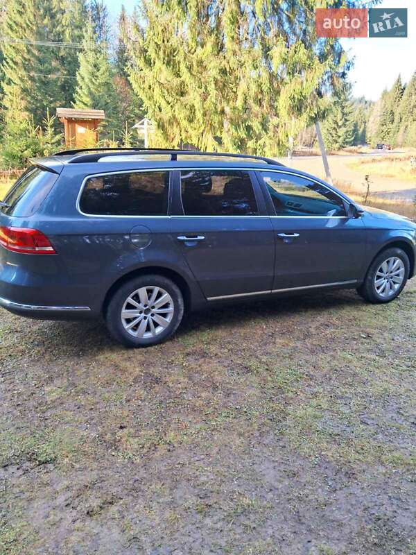 Універсал Volkswagen Passat 2011 в Івано-Франківську фото Універсал Volkswagen Passat 2011 в Івано-Франківську