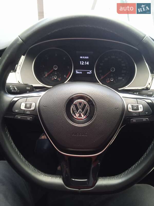Универсал Volkswagen Passat 2018 в Днепре