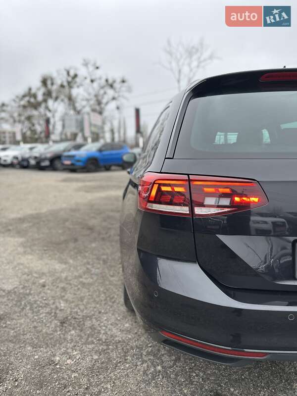 Универсал Volkswagen Passat 2021 в Белогородке
