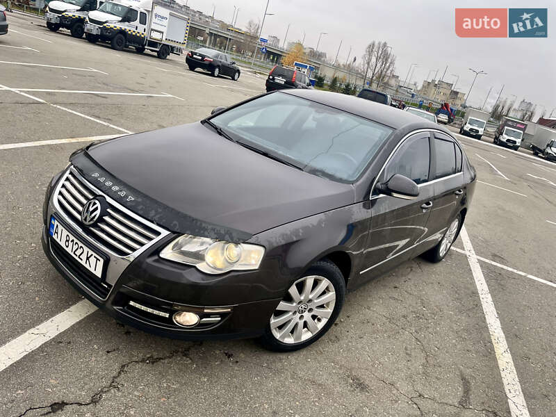 Седан Volkswagen Passat 2007 в Киеве