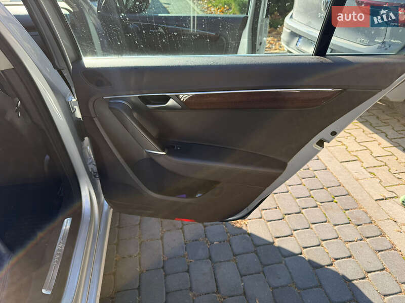 Седан Volkswagen Passat 2014 в Одессе фото 13 Седан Volkswagen Passat 2014 в Одессе