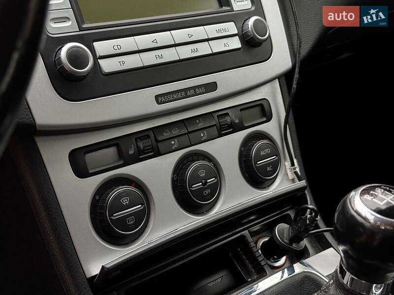 Универсал Volkswagen Passat 2007 в Киеве фото 19 Универсал Volkswagen Passat 2007 в Киеве