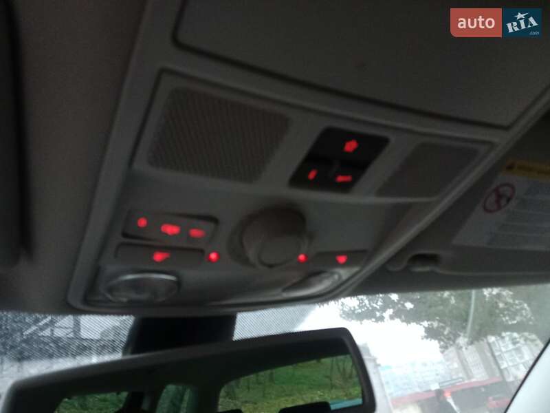 Универсал Volkswagen Passat 2010 в Золотоноше