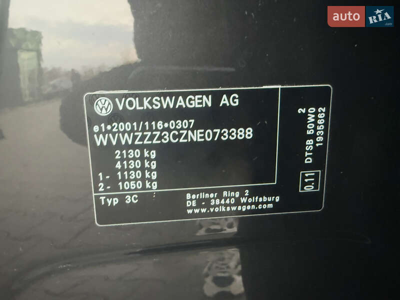 Седан Volkswagen Passat 2022 в Луцке