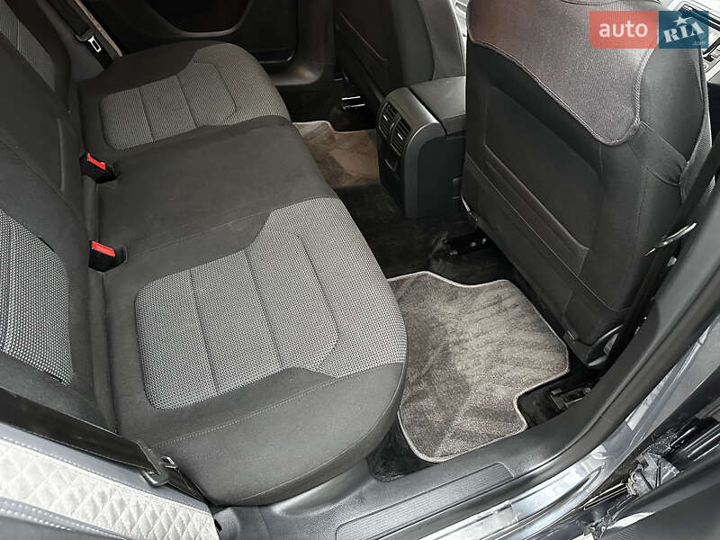 Универсал Volkswagen Passat 2013 в Виннице фото 22 Универсал Volkswagen Passat 2013 в Виннице