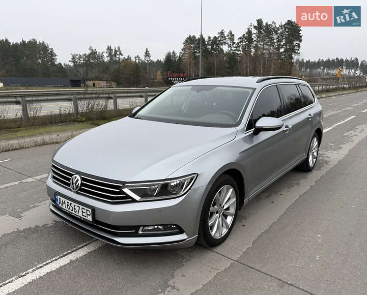 Универсал Volkswagen Passat 2017 в Житомире