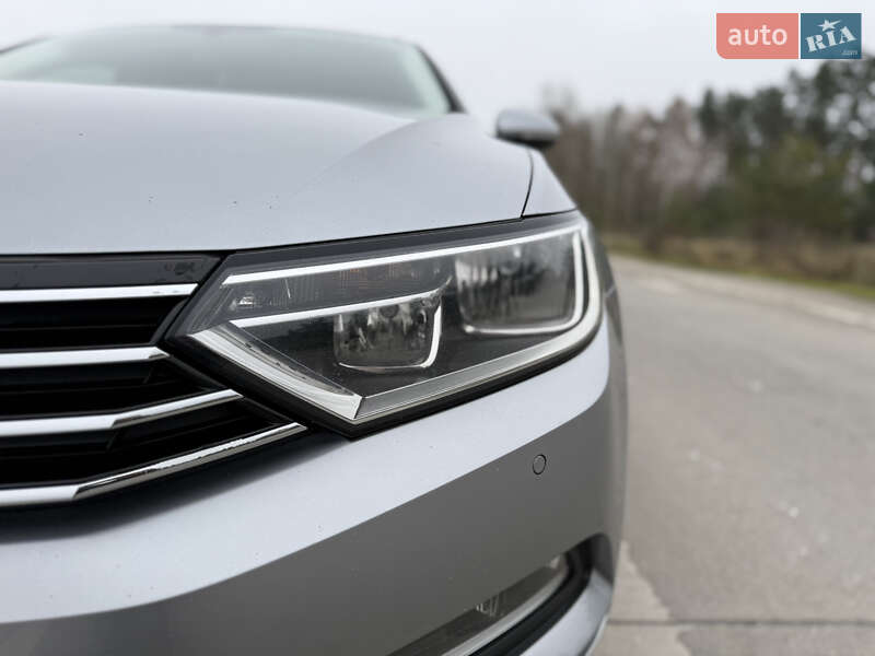 Универсал Volkswagen Passat 2017 в Житомире